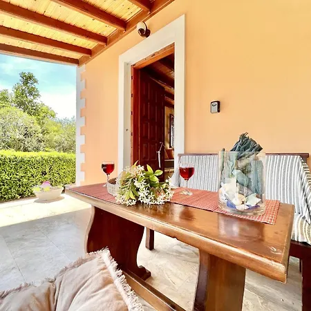 Renas Maisonette Unit 1 Near By Dadovillas *