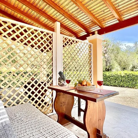 Renas Maisonette Unit 1 Near By Dadovillas