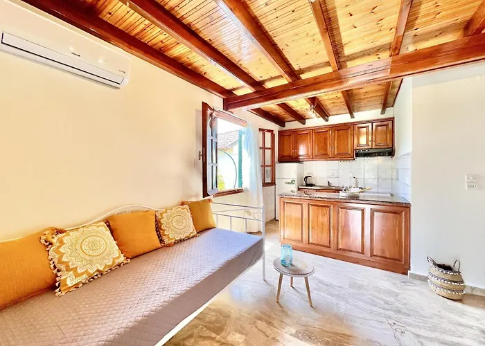 Renas Maisonette Unit 1 Near By Dadovillas Roda (Corfu)