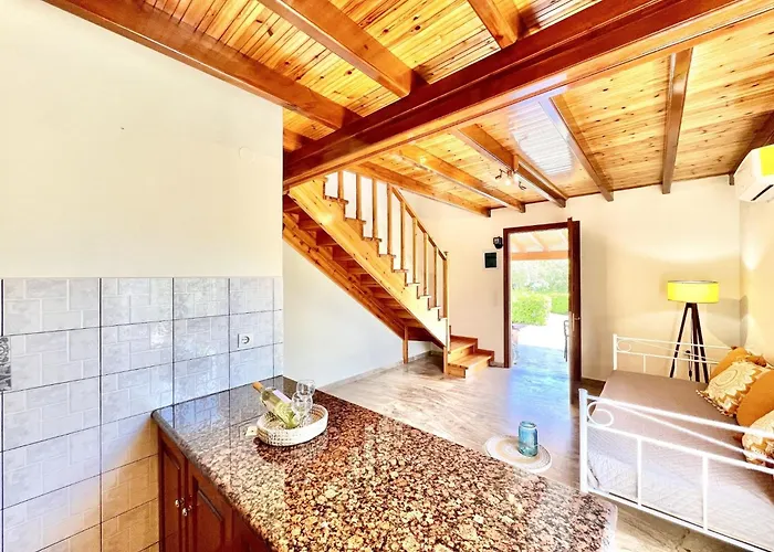 Renas Maisonette Unit 1 Near By Dadovillas Apartment Roda (Corfu)