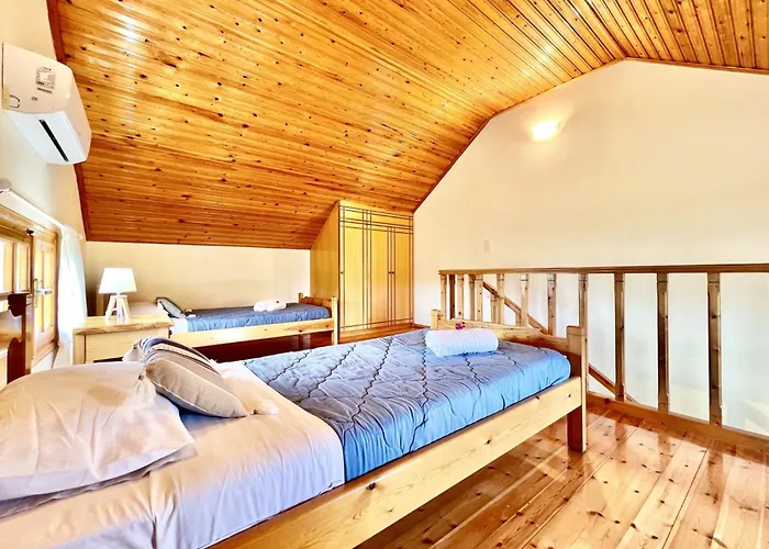 Apartamento Renas Maisonette Unit 1 Near By Dadovillas *