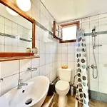 Renas Maisonette Unit 1 Near By Dadovillas Διαμέρισμα *