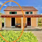 Διαμέρισμα Renas Maisonette Unit 1 Near By Dadovillas Ρόδα