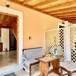 Renas Maisonette Unit 1 Near By Dadovillas *